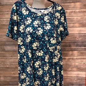 LuLaRoe Carly